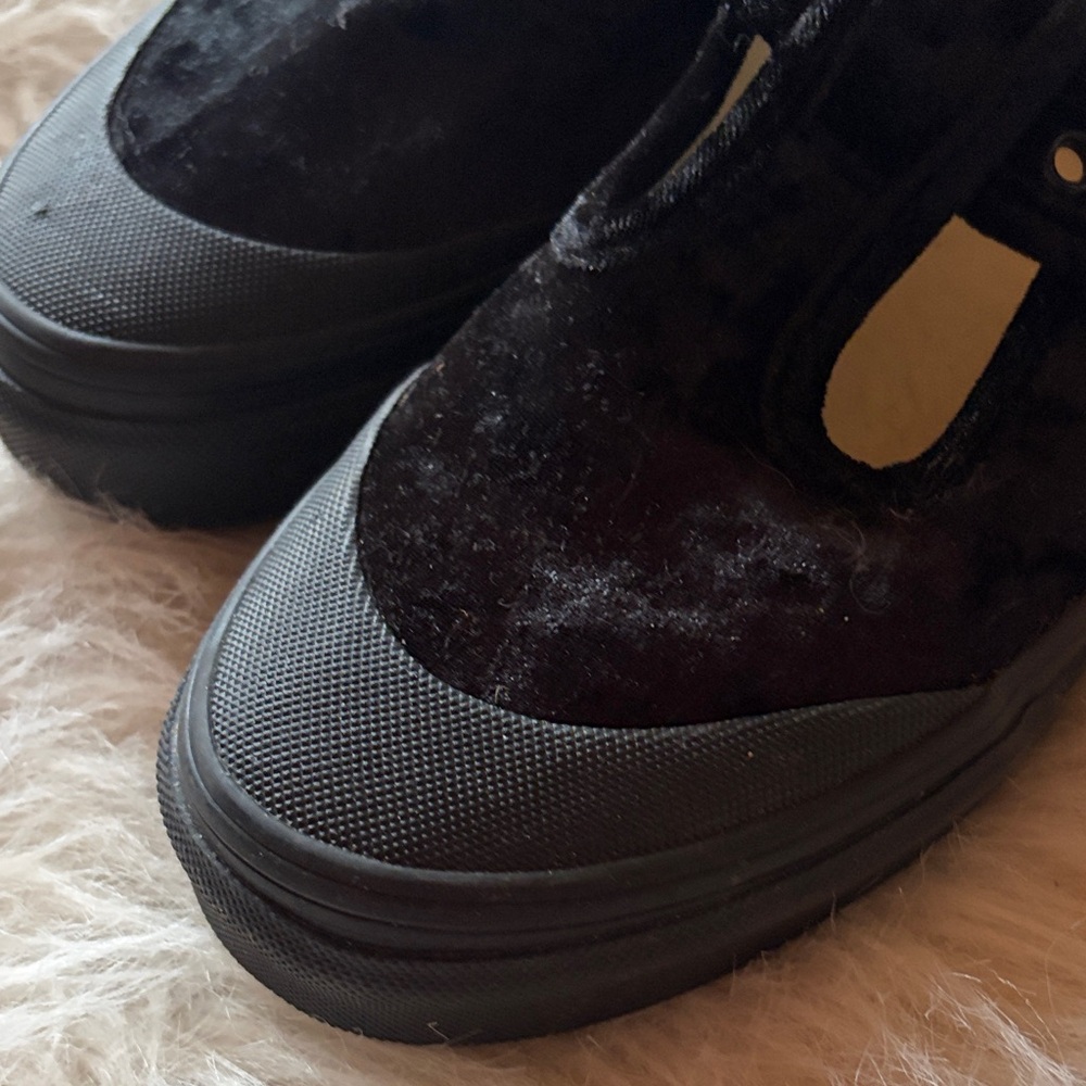 Vans 93 Mary Janes in velvet - Picture 4 of 11